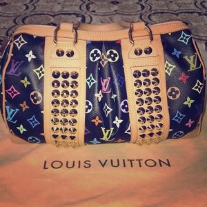 LV Courtney Bag